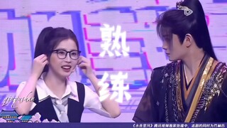 我去！刷第3遍才发现他俩搞小动作，别太好磕！！！