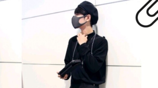 [Xiao Zhan Airport] This outfit makes the legs look longer and the waist look thinner. I want it.