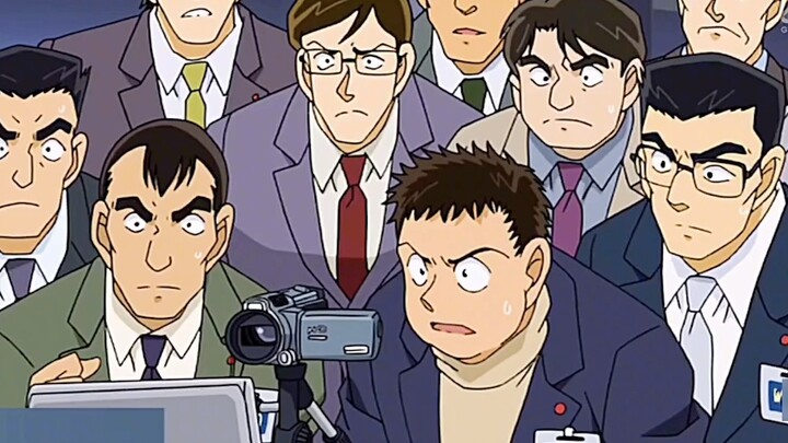 No one saw it anyway??? #Detective Conan Funny Scenes