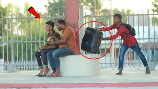 Dog Bark VS Man Scary Prank (ตอนที่-5) พยายามอย่าหัวเราะวิดีโอตลก