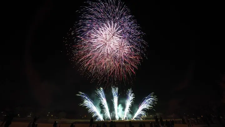 人気商品 星空のステージ花火大会 １００人用 カレンダー 熨斗 のし の有無 不要 Binghamtonhots Com