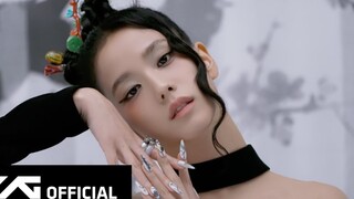 JISOO- VISUAL FILM #2