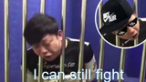 【MAD】Rap by drunk man who got his head stuck between bars