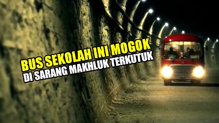 BUS SEKOLAH INI MOGOK SAAT MEMILIH JALAN PINTAS, HANYA UNTUK BERTEMU MAKHLUK TERKUTUK PEMAKAN DAGING