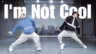 超大力双人组！泫雅I'm not cool男生翻跳