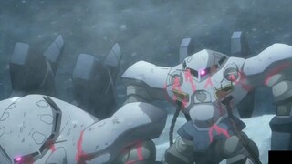 [Mobile Suit Gundam] "Tidak bisakah kamu menyerang dari jarak jauh? Hujan deras Jarum Bunga Pir"!