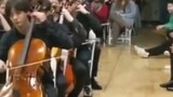[Anton Li Canrong] Từ phó hiệu trưởng cello đến sân khấu mẹ