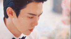 [Calling now] He looks so handsome when he kneels down!!!