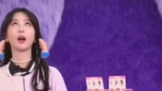 The live broadcast was turned into a funny variety show hahaha 😂 Yang Zi is so cute and funny [haha]