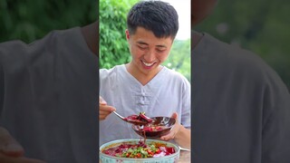 mukbang | A mysterious delicacy | FatSongsong and ThinErmao