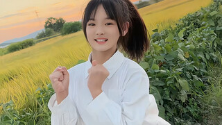 人美景更美