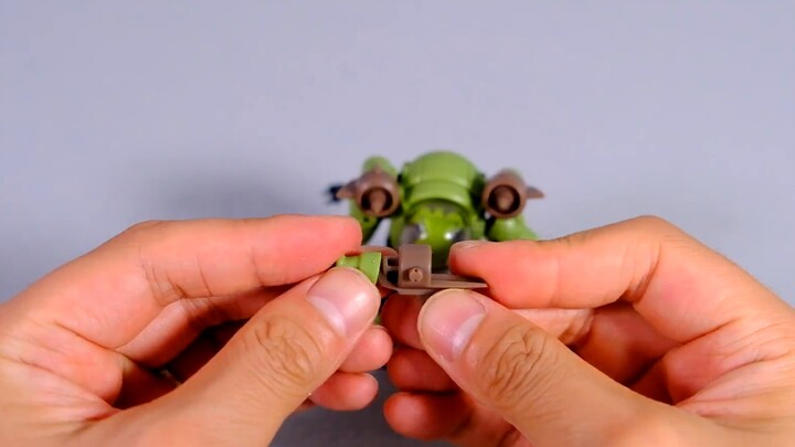 78 หยวน [เวอร์ชั่นกบ ไอรอนแมน]! National Model no:57 Hunter Team Frog Assembly Model!