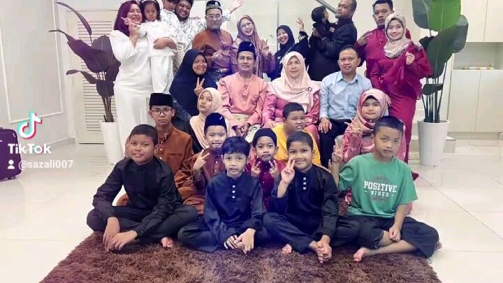 selamat hari raya