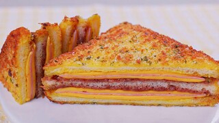 สูตรแซนด์วิช Monte Cristo อย่างง่าย แซนวิช Monte Cristo