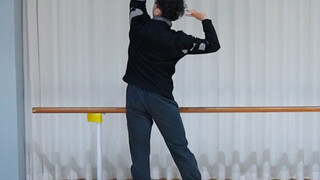 Ujian Improvisasi Tari Ujian Musim Semi Guru TK Shandong "Gu Li" sangat sederhana, indah, dan menari