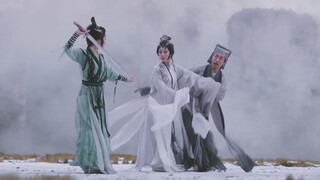 Ultra-clear "The Legend of White Snake: Love" With fire magic in his left hand and sword-wielding sk