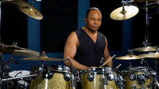 Michael Jacksons Drummer Jonathan Moffett Performs Beat It_v720P