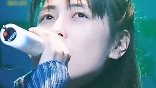 Mengapa Izumi Sakai dianggap sebagai master anime rock Jepang? Sepuluh lagu akan membawa Anda merasa