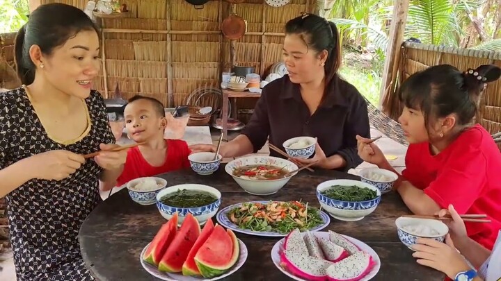 Ngày mưa bão mẹ làm món này ăn bá cháy | ATCL