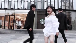 Sữa tắm hoa Hyuna