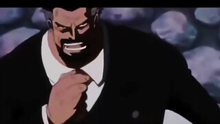 GARP benar-benar tidak membual! Dia benar-benar mampu membunuh Akainu, untung Sengoku menahannya saa