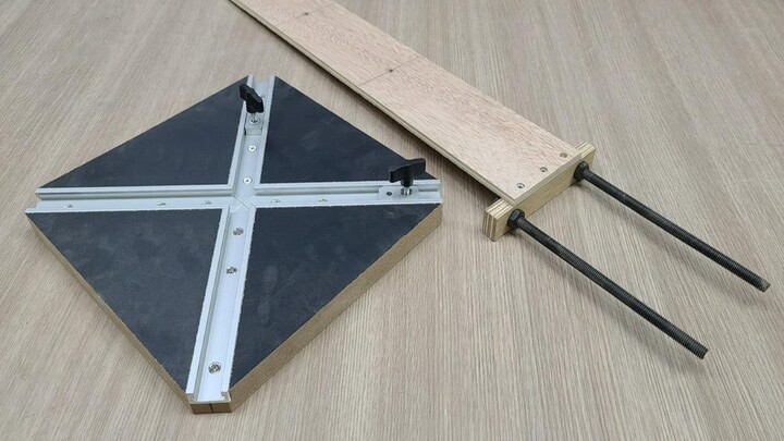 [Chế biến gỗ] Bậc thầy đã chế tạo bộ cố định máy cắt cạnh hình bầu dục, thiết kế này thực sự tuyệt v