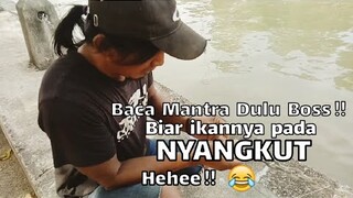 Baca mantra dulu bos!! Biar ikannya pada nyangkut ke pancing jaring || mancing kitang bonus senangin