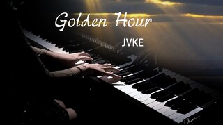 Piano chơi “Giờ vàng” - Hoàng hôn mê đắm biển cam, gió chiều mê đắm tình yêu chân thành.