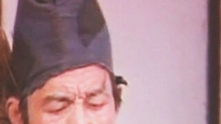 [Shi Jun] Jigong menjilat kertas robek dan melambaikan kipasnya, dan bait kutukan secara otomatis me