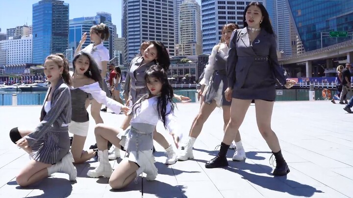 [Blue Blood Princess] Street Kpop Cover - I CAN'T STOP ME TWICE 9-member suit style is super neat an