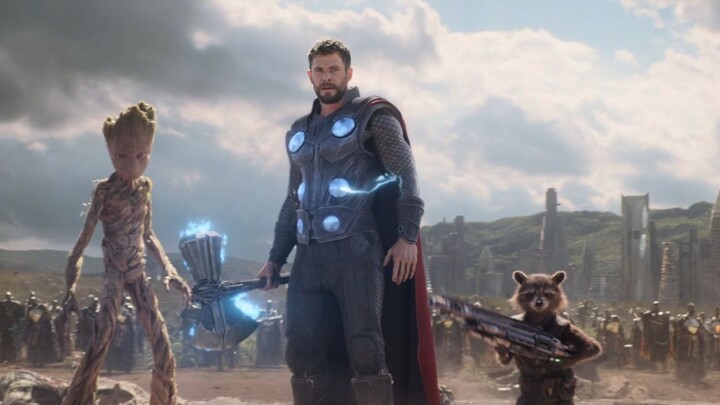 【4K】Thor VS Thanos - Stormbreaker ทรงพลังมากจนแม้แต่ Infinity Gauntlet ที่ติดตั้งอุปกรณ์ครบครันก็ไม่