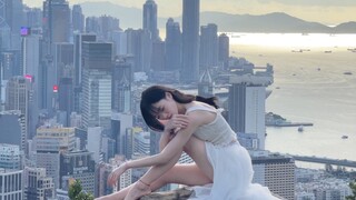 在山顶上...用舞蹈对整个城市表白！