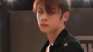 【Vương Thần Nghĩa】Bìa đẹp trai của Brandon, BTS—ON, (200708)