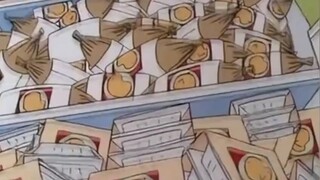 In order to win the grand prize of a trip to Europe, Meiya forced the father and son to eat natto fo