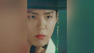 Bệ hạ cáu giận vì thám giám của mình đi chơi với trai parkbogum moonlightdrawnbyclouds loveinthemoonlight kimyoojung kdrama bhdkbiz phimhanquoc mayhoaanhtrang