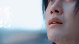 Thật buồn cười! Trong những bộ phim khác, các vị thần vẫn đang trong một câu chuyện tình bi thảm của