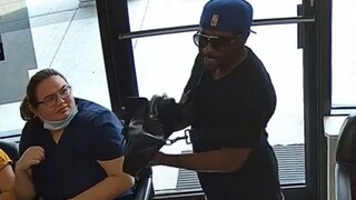 Ini mungkin perampokan paling memalukan: Seorang perampok di Atlanta, AS, membobol salon kuku, tetap
