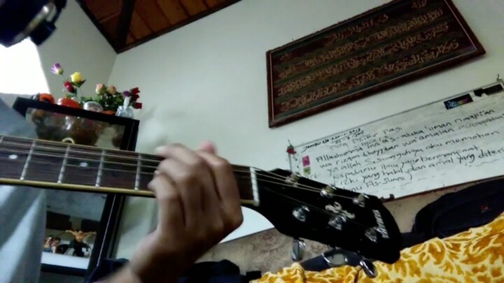 Hitomi No Jyuunin - Guitar Akustik