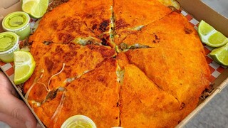 Birria Pizza In Orlando FL 🍕🌮 | Jurassic Foodies Orlando 🦖🦕
