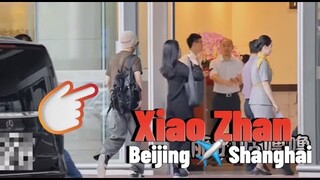 The handsome and stylish Xiao Zhan appeared at Beijing airport to go to Shanghai to work