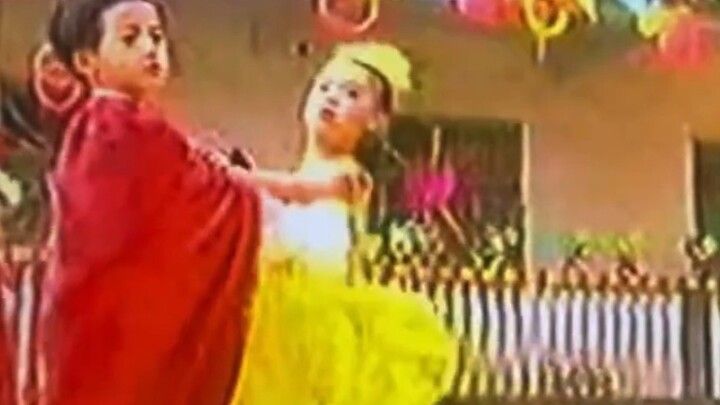[Tan Jianci] วิดีโออันล้ำค่าของการแสดงงาน Spring Festival Gala ของ Tan Jianci เมื่อปี 1997 ตอนที่เขา