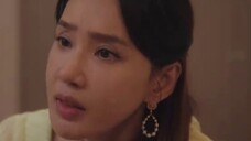 Hee Joo thật đáng thương! Cô bị ép không được nói, bị ép phải mất đi giấc mơ, bị mẹ đánh đập! Quá tệ