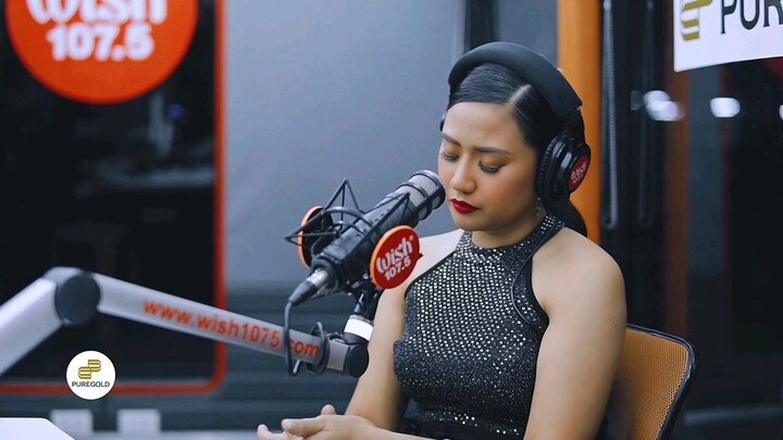 Morissette Amon performs ~ ♡"Gusto Ko Nang Bumitaw"♡ LIVE on Wish 107.5 Bus