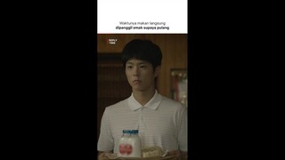 Anak Komplek Korea Kalo Udah Sore Juga Dipanggil Emak Pulang | Reply 1988 | #Shorts