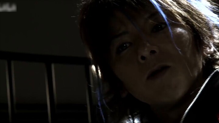 Shotaro is beaten up by Brother E again. Brother E successfully gets the ace memory, and Fuuto faces