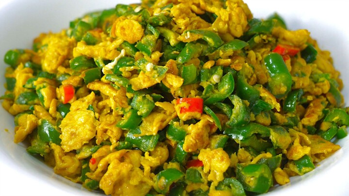 [Food][DIY]How to make delicious Scrambled eggs with chilli