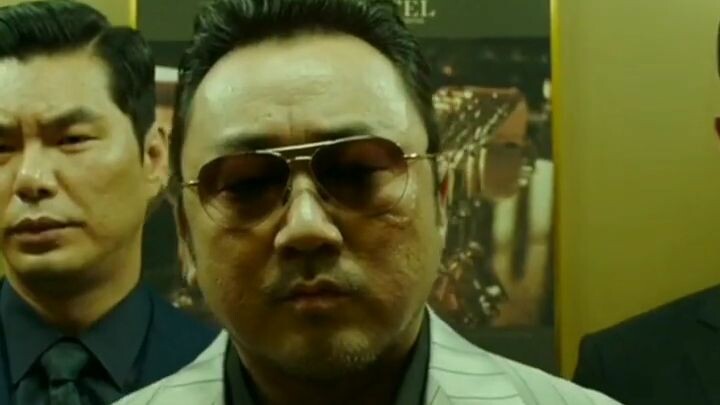 Ma Dong-Seok Mass Entry in The Gangster The CopThe Devil