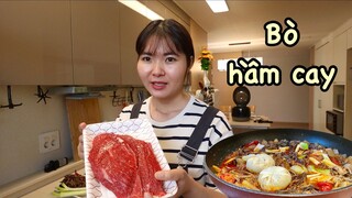 Vlog 406| Quyên nấu BÒ HẦM CAY HÀN QUỐC nội và cha đều thích