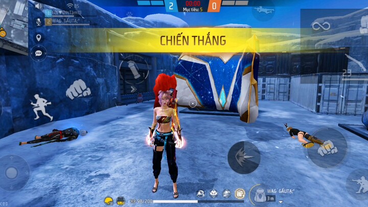 FreeFire Sư Phụ | Chơi thử đối kháng map tuyết