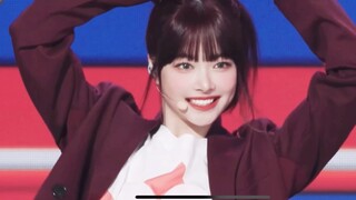 นอกจากเสื้อผ้าที่น่าเกลียดแล้ว การแสดงของ Happy Potato Chips ยังเต็มไปด้วยพลัง ลุงคนที่สองบอกว่าเขาไ